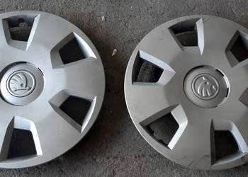2 kołpaki Skoda 15 cali oryginalne