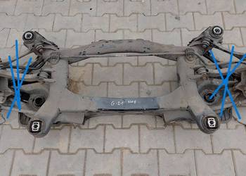 BMW G21 G20 Kombi 330e belka wózek sanki kołyska tył tylna 8837900