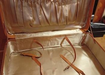 Zabytkowa walizka stan bdb