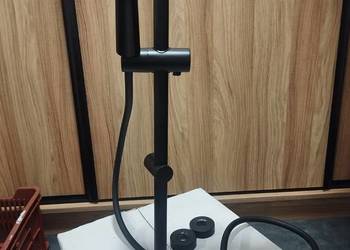 Bateria łazienkowa z zestawem prysznicowym czarna