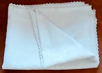 Obrus śnieżno biały plamoodporny 160x230