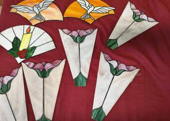 Zestaw elementów witrażowych – szkło barwione, ręczna robota