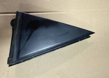 Toyota Auris II zaślepka trójkąt oryginał lewy tył