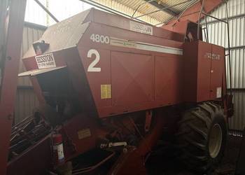 prasa kostkująca Hesston 4800 duża kostka