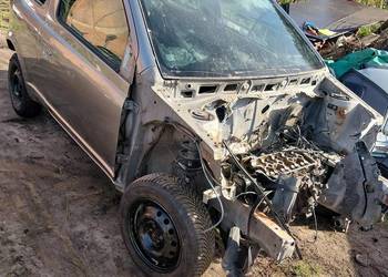 Yaris 1 1.0 Francja części
