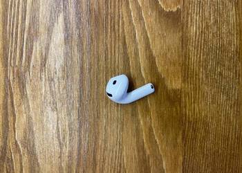 Oryginalna Lewa Słuchawka Apple Airpods 4. Gen