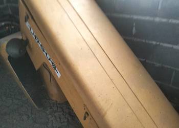 Sprzedam maskę i błotniki do C360