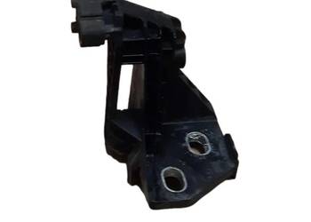 MERCEDES C-KLASA W205 Uchwyt mocowanie chlodnicy lewy OE