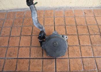 POMPA VACU VACUM AUDI A4 B6 2.5 TDI 057145100C 8E0611813C