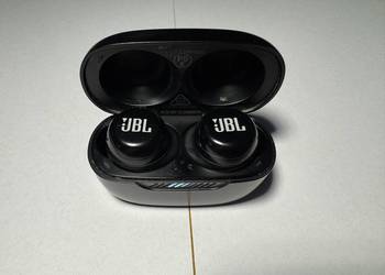 Bezprzewodowe słuchawki JBL Live Free NC+