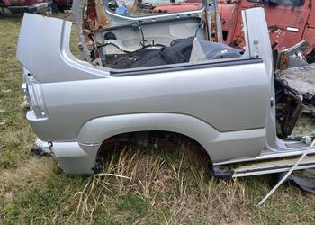 Błotnik ćwiartka tył prawy Land cruiser 120 Toyota
