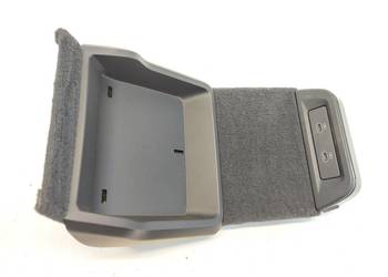 Porsche Taycan GTS 9J1 2023r Półka tunelu środkowego Gniazdo USB 4n1035954