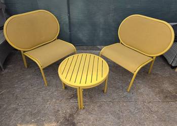 Nowoczesne meble do ogrodu dla dwóch osób odcienie żółtego