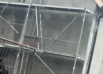 Rusztowania elewacyjne pelltac prawie jak nowe