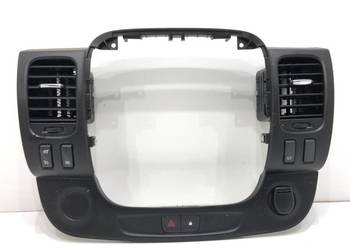 KRATKA NAWIEWU PRZÓD RENAULT TRAFIC III 682607479R Bus WENTYLACJI