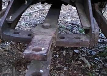 Ursus C355/4011 zaczep dolny