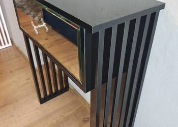 Piękna konsola Glamour, wysoki połysk, lamele, ruchoma szuflada