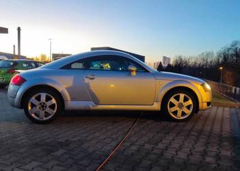AUDI TT 1.8T 180 KM