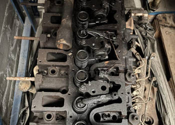 Deutz TCD2012L064V TCD 2012 L 064 V Silnik Blok Pompa CZĘŚCI 04289543 1522…