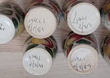 . Włoska ceramika, zwłaszcza w stylu majoliki ręcznie malowana katalog