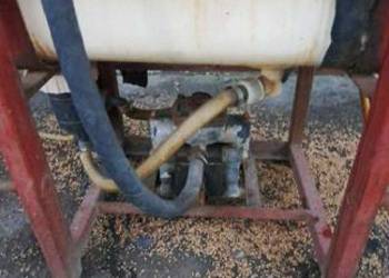 Opryskiwacz Bury 300L