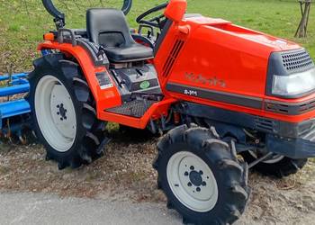 Ciągnik mini traktor ogrodniczy Kubota + glebogryzaka jak Yanmar Iseki