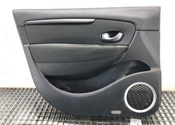 BOCZEK DRZWI LEWY PRZÓD RENAULT SCENIC III Minivan TAPICERKA