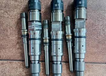 Wtryskiwacze nr katalogowy 837074860 Valtra Massey Ferguson Fendt