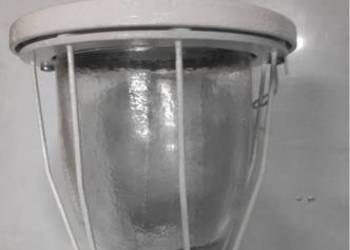 Lampa  biała typ. AK 132