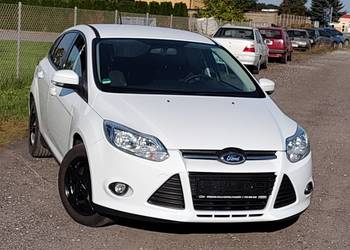 FORD  FOCUS  1.6 BENZYNA