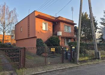 Sprzedam dom w centrum Ślesina