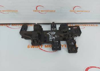 BMW 1 LIFT II F20 F21 1.5 B wspornik mocowania sterownika silnika 8606547