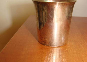 N.S. stary kieliszek plater