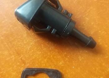 DYSZA SPRYSKIWACZA CHRYSLER-JEEP- DODGE 01-12 R