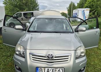 Toyota Avensis T25