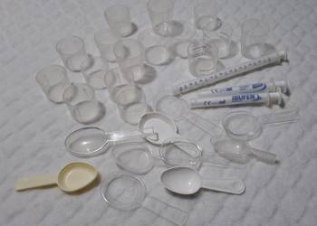 Miarki, łyżeczki, strzykawki, kieliszki, pojemniki, 0-10ml (Kreatywne)