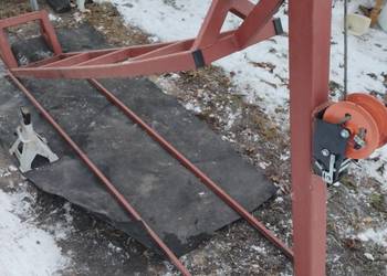 Podnośnik przechyłowy kołyska