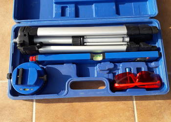 Poziomnica laserowa + statyw