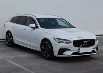 Volvo V90 D4