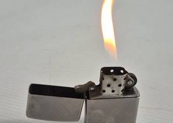 Oryginalna zapalniczka ZIPPO Venetian (Wzór Wenecki) - Listopad 2015