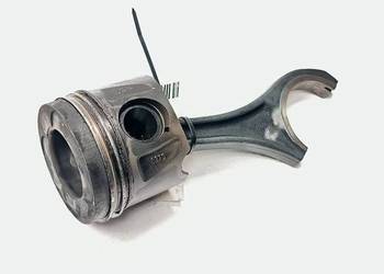 TŁOK MERCDES-BENZ W212 E350