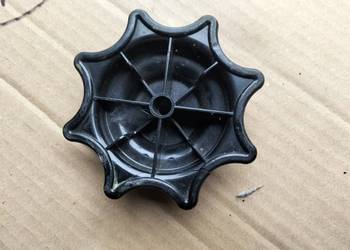 GOLF II 2 JETTA 2  ŚRUBA KOŁA ZAPASOWEGO ŚRUBA MOCUJĄCA KOŁO DOJAZDOWE