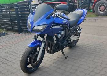 Yamaha fz600 03r