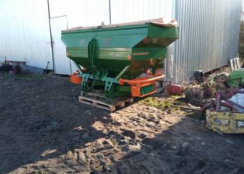Sprzedam rozsiewacz amazone zam max-tronic