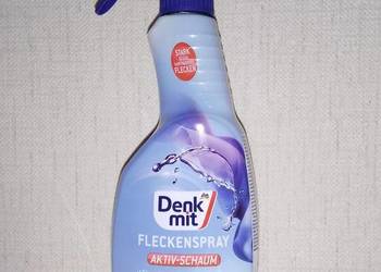 Odplamiacz bardzo doby plamy na ubraniach
