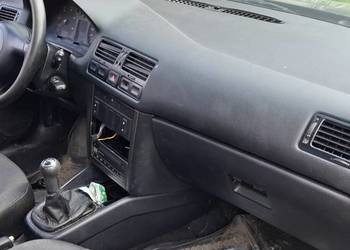 Kokpit deska rozdzielcza VW Bora Golf IV
