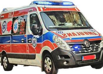 Ambulans Karetka Renault Master przejscie 190 tys km 2017r