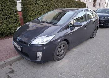 Toyota Prius używana prywatnie, udokumentowana historia, oryginalny lakier