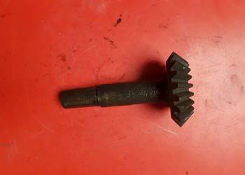 2208030020 Wał z kołem stożkowym ROZRZUTNIK N -218