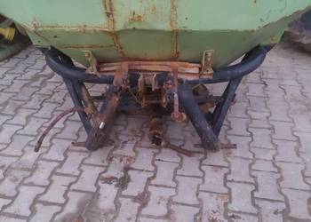 Rozsiewacz nawozów Amazone 1000l